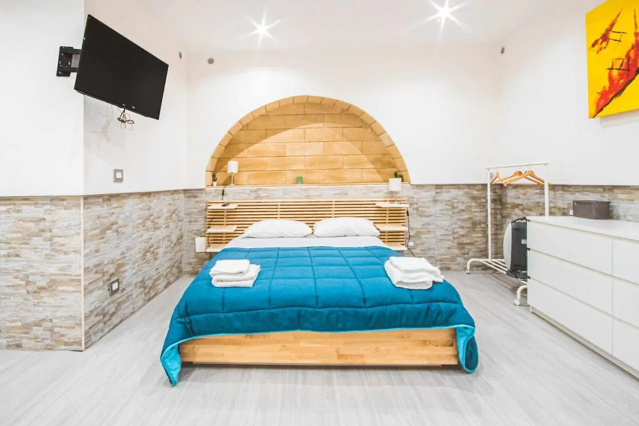 The Castle Apartment Bari