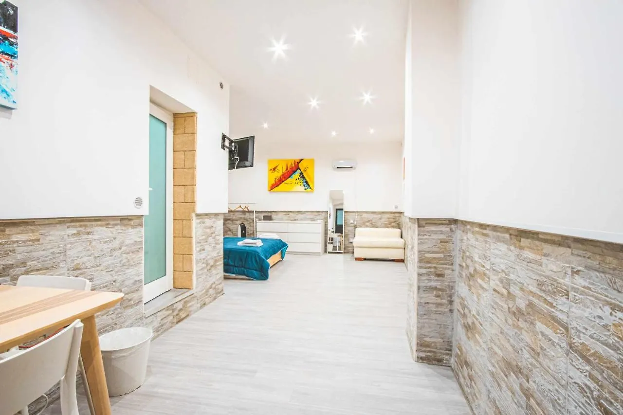 The Castle Apartment Bari