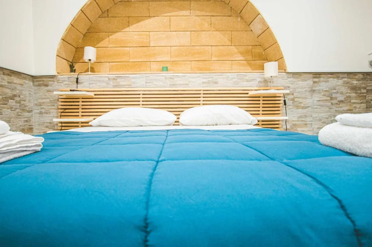 The Castle Apartment Bari